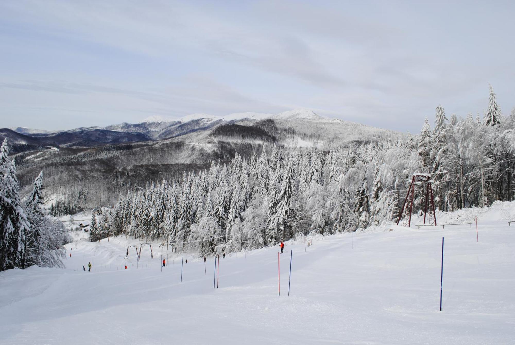 Hotel Superski Cavnic Bagian luar foto